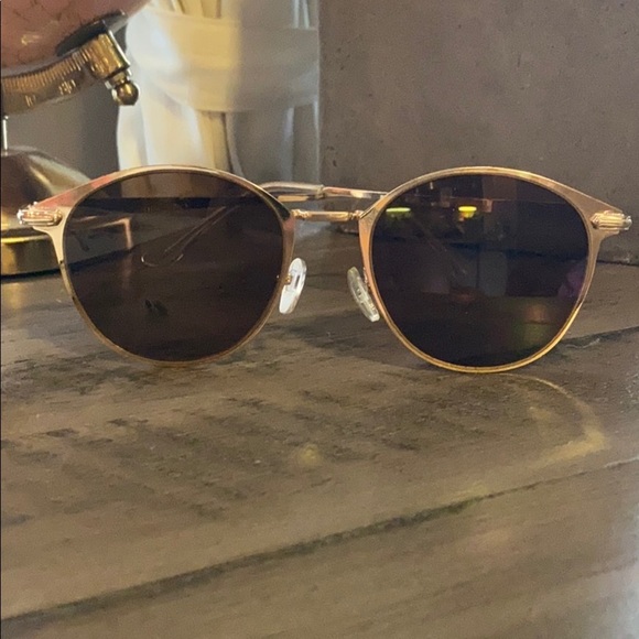 Sunglasses gold metal frame brown lense - Picture 3 of 6